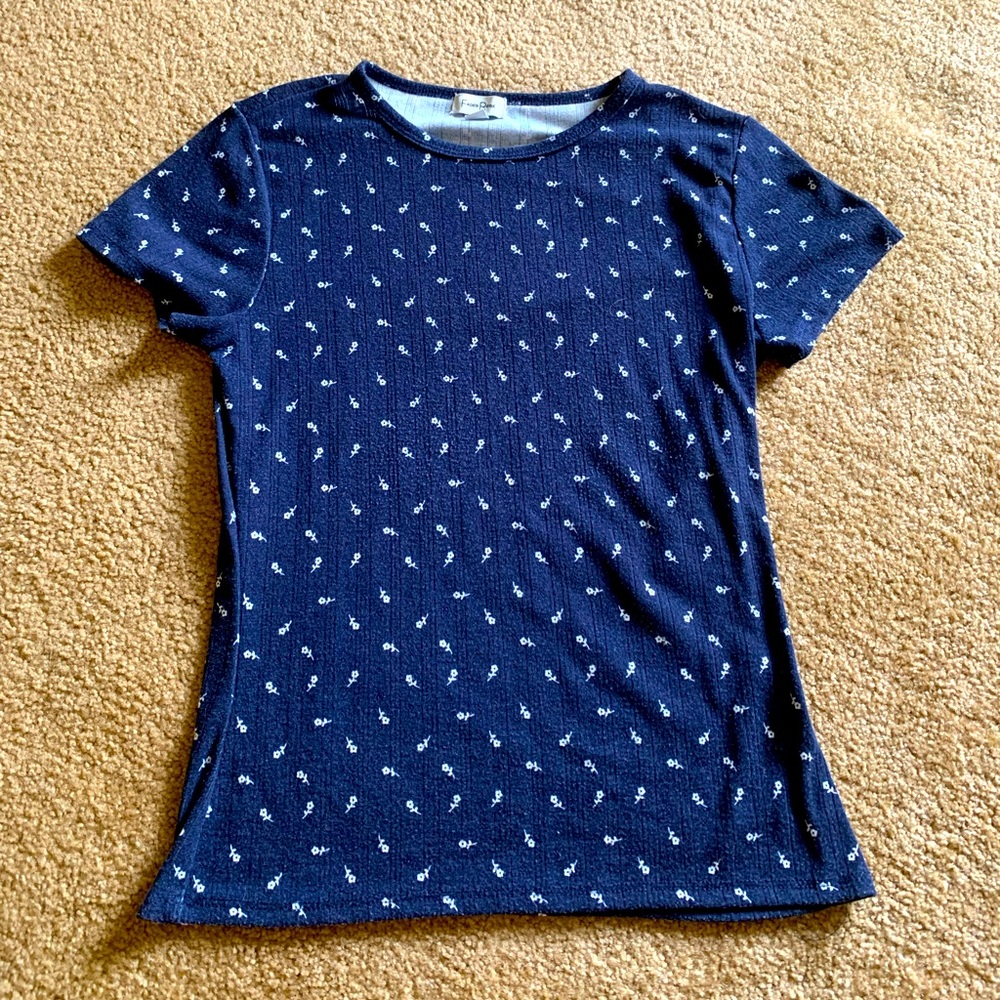 Blue slim floral T